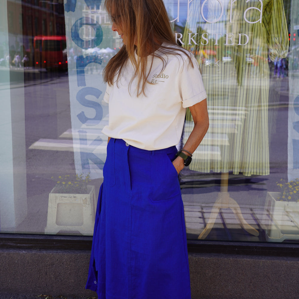 
                      
                        Skirt Thao Linen Re-
                      
                    