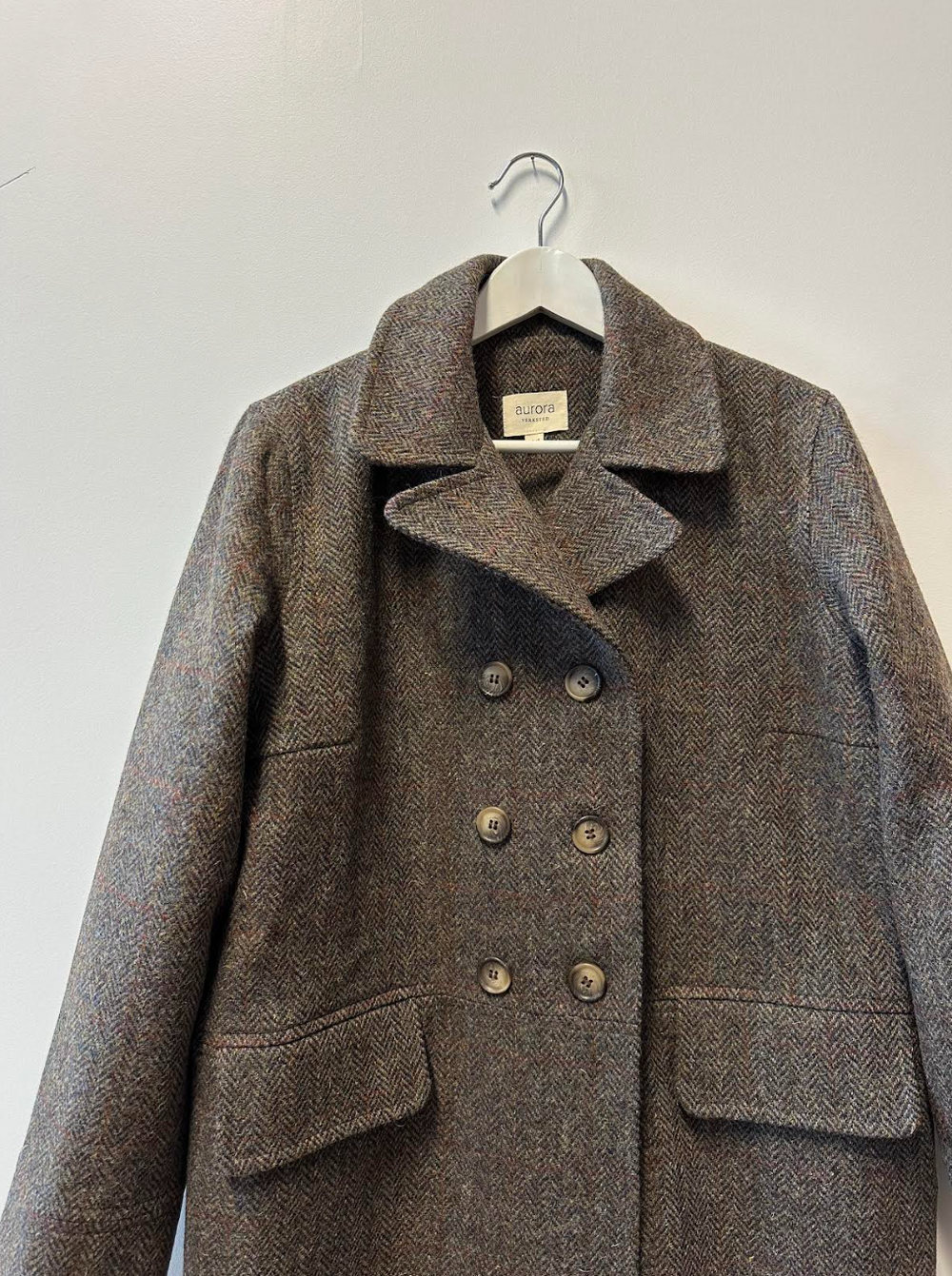 Kåpe Dobbeltspent Harris Tweed Brun Fiskenben Ny