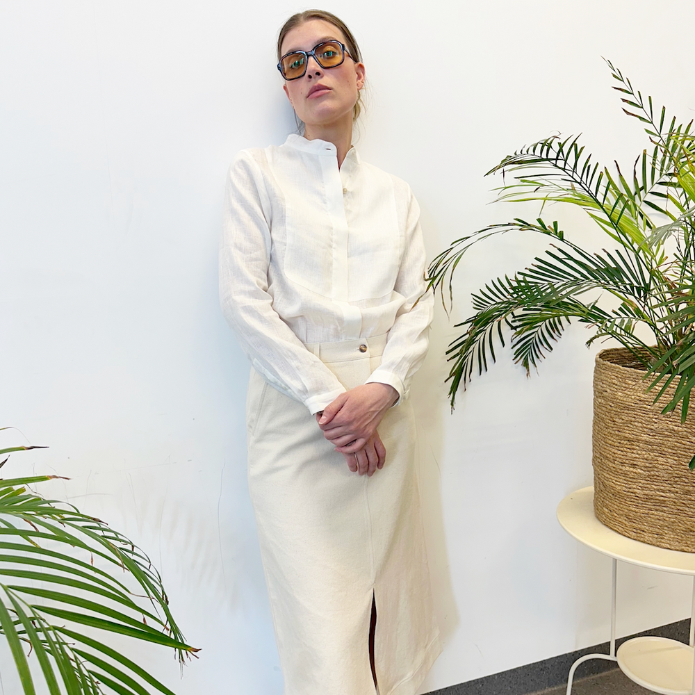 
                      
                        Shirt Front Linen White Re-
                      
                    