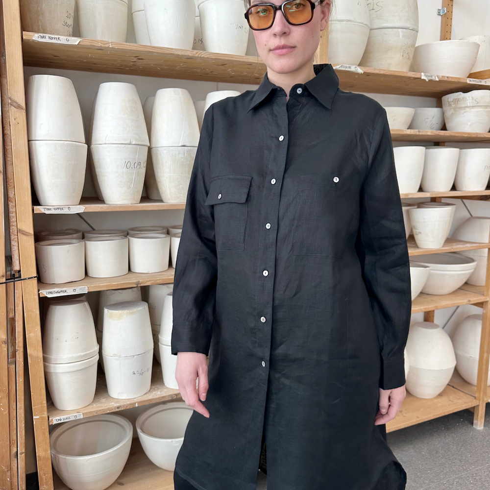 
                      
                        Shirt Long Linen Black Re-
                      
                    