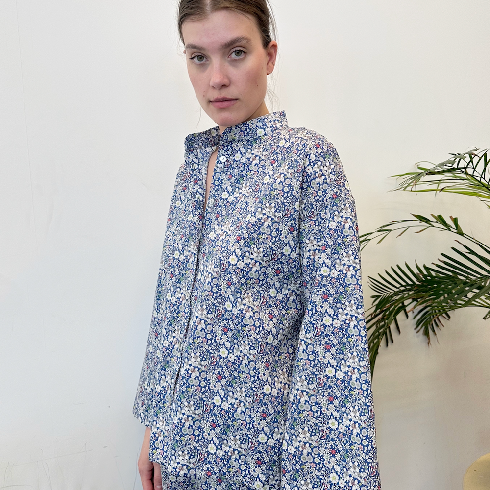 Bluse Vid Liberty Blå Sommerblomster