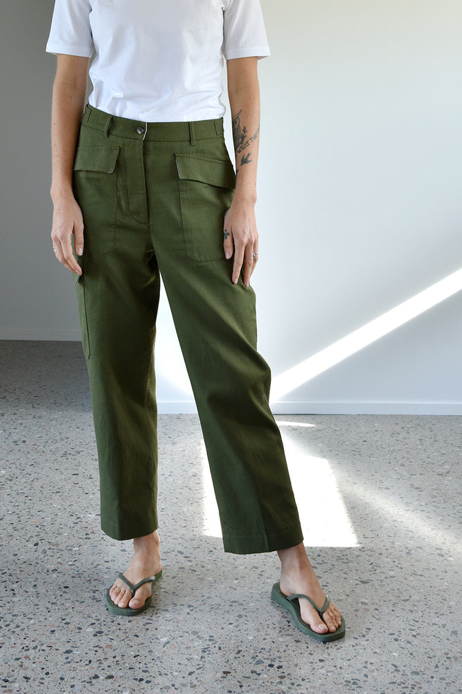 
                      
                        Pant Worker Green Re-
                      
                    